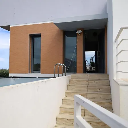 Villa Akivillas Lullaby *